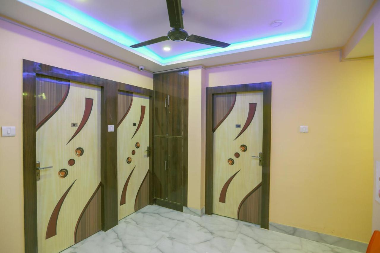 Oyo 62042 Niloy Guest House Jādabpur Exterior foto